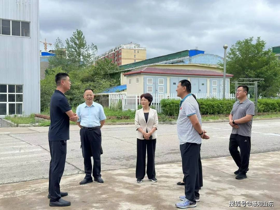 🌸新浪电影【澳门王中王100%期期中】_中国体育代表团旗手冯雨：展现中国健儿自信向上的体育精神  第3张